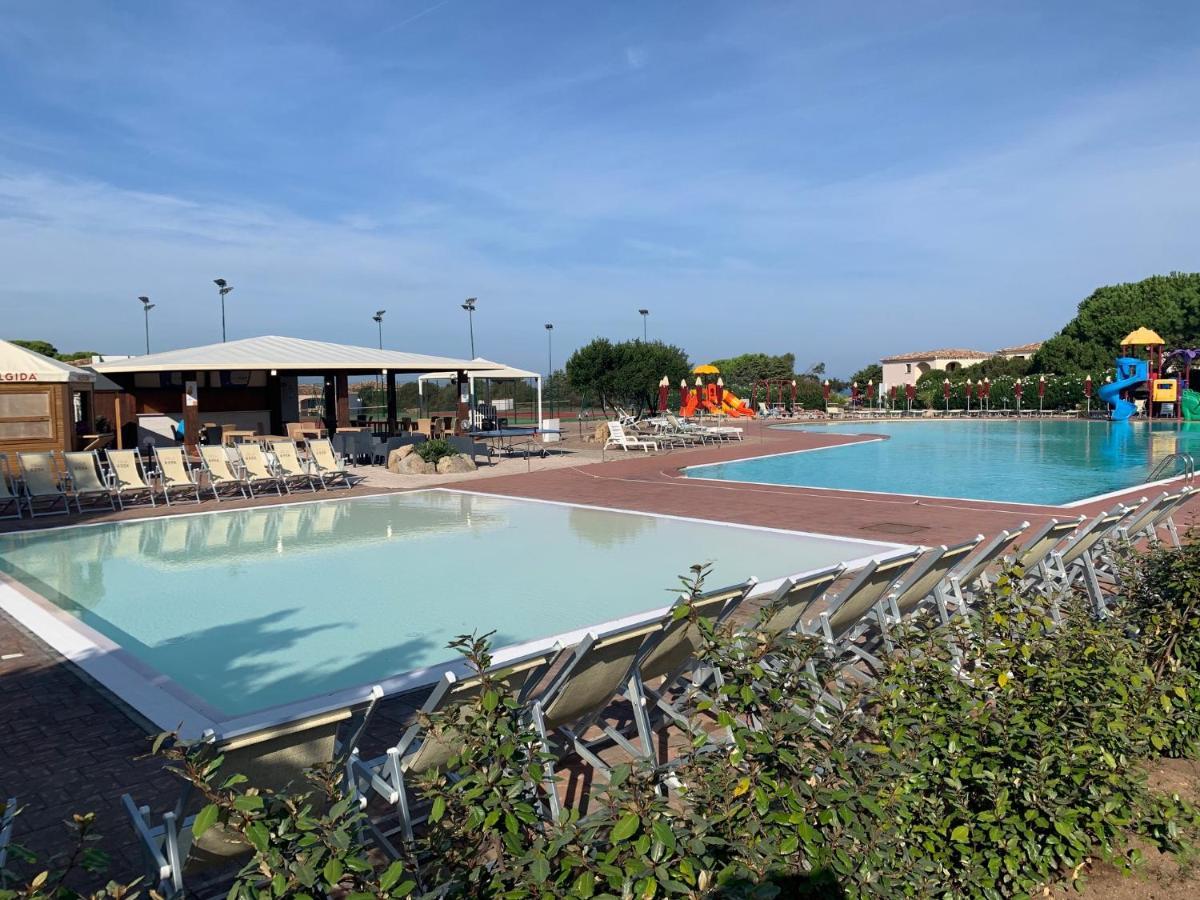 Club Esse Gallura Aglientu Exteriör bild