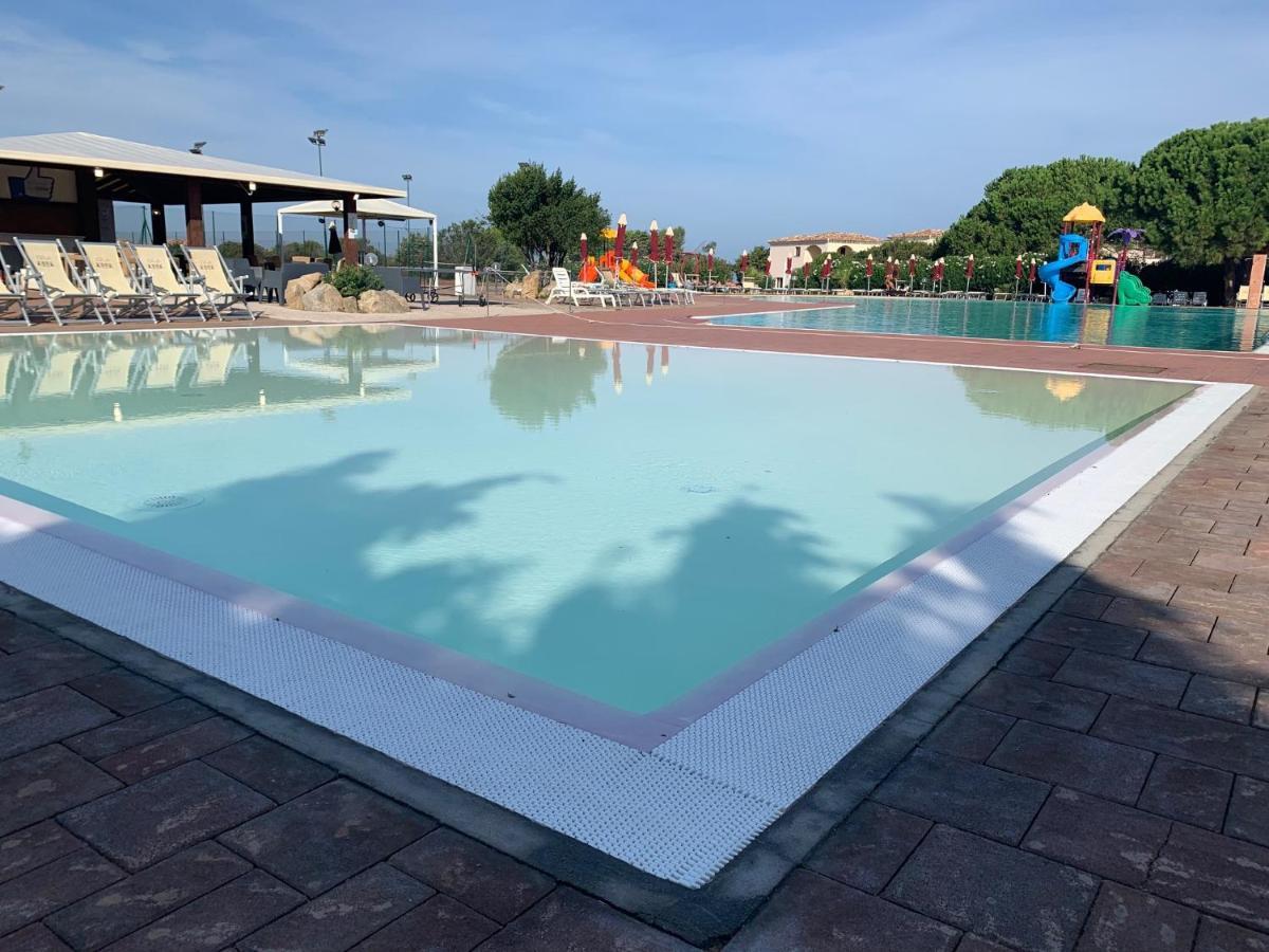 Club Esse Gallura Aglientu Exteriör bild
