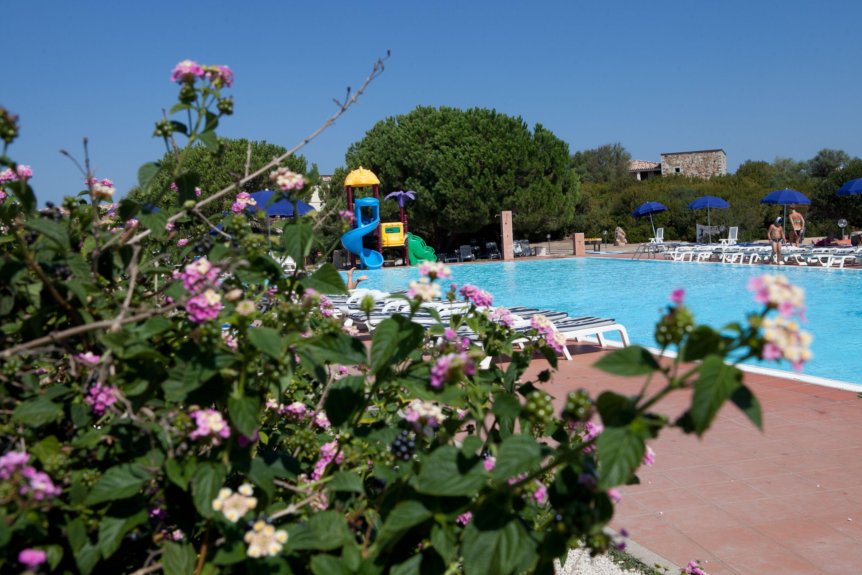 Club Esse Gallura Aglientu Exteriör bild