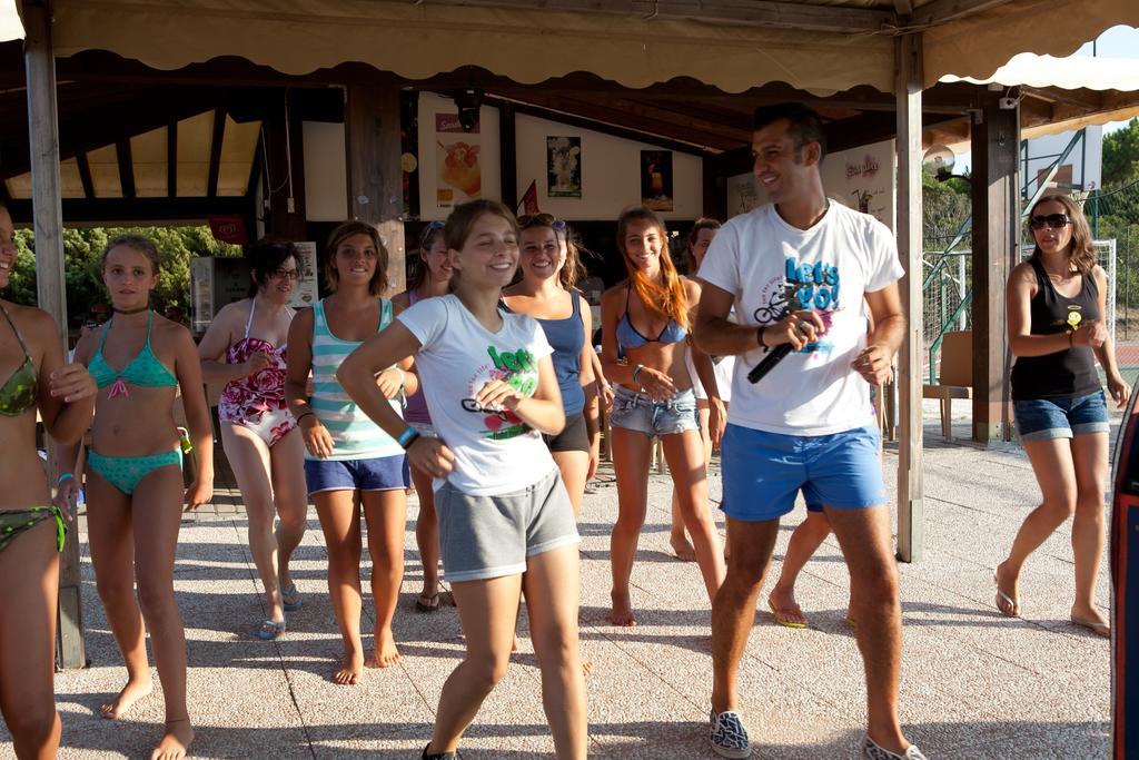 Club Esse Gallura Aglientu Exteriör bild